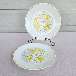 Vintage Corelle April Set Of 2 Dinner Plates 10 1/4” White Yellow Floral USA